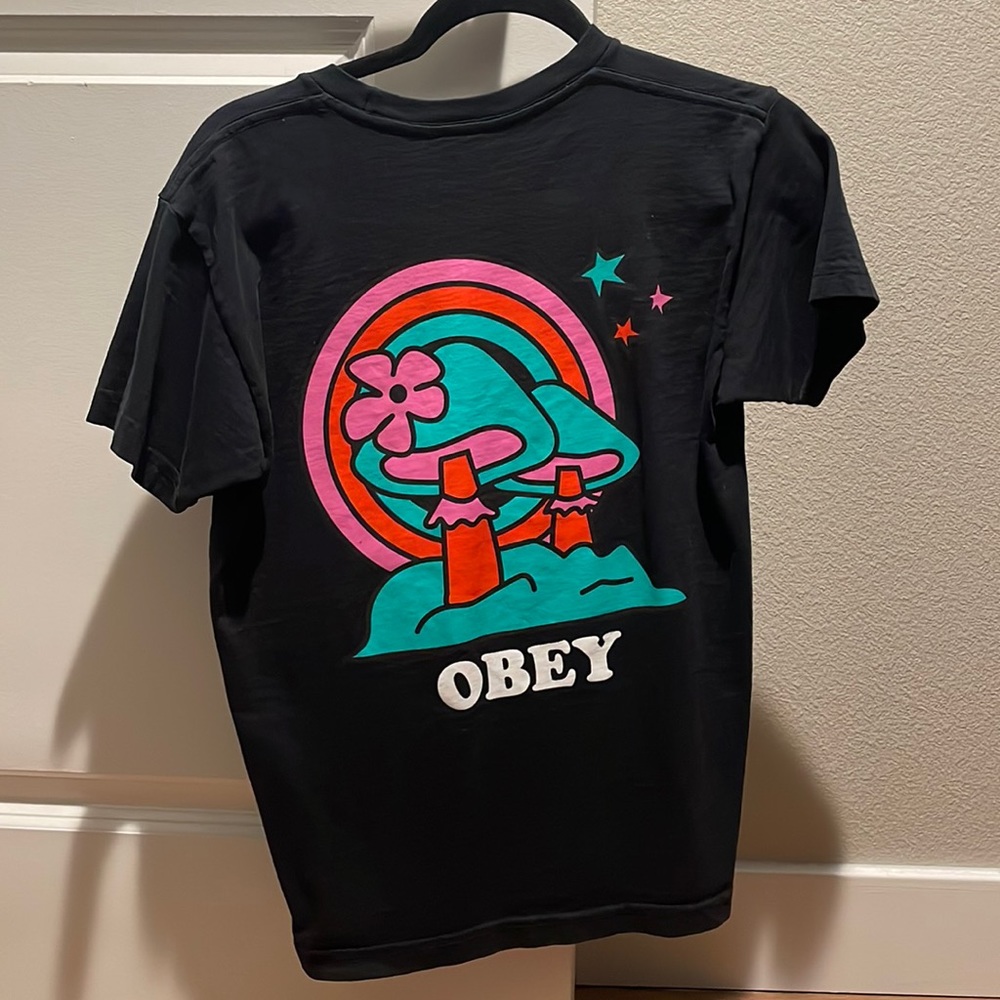 Obey shirt women
